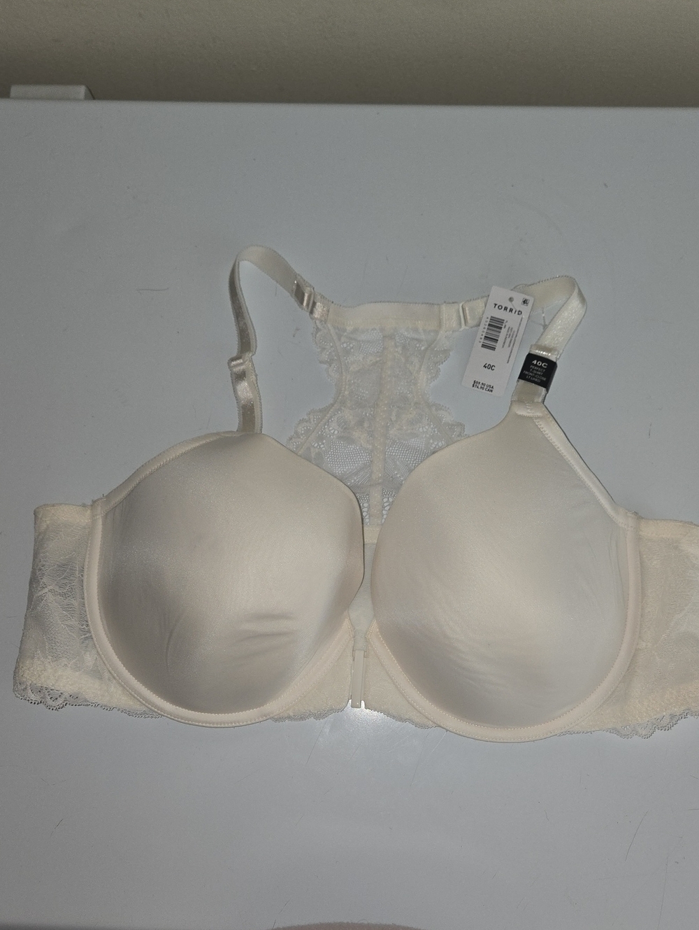NWT Torrid perfect t shirt front closure Lace-Back T-Shirt Bra sz 40 C